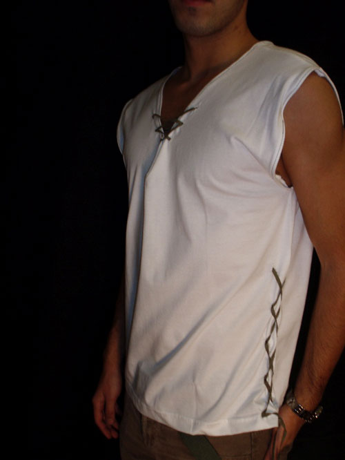 t-shirt roots/urban